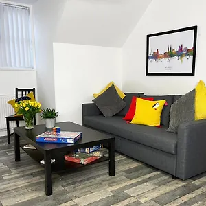  Apartment Harland View