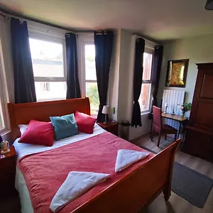  Holiday home 4 Bed Boutique House Lisburn Road
